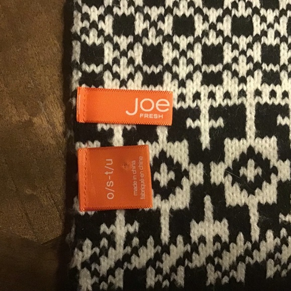 Cozy scarf for winter - Picture 2 of 2